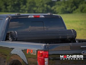 Ford Super Duty Bed Cover - Hard - Roll Up - 6'10" Bed - 2017+